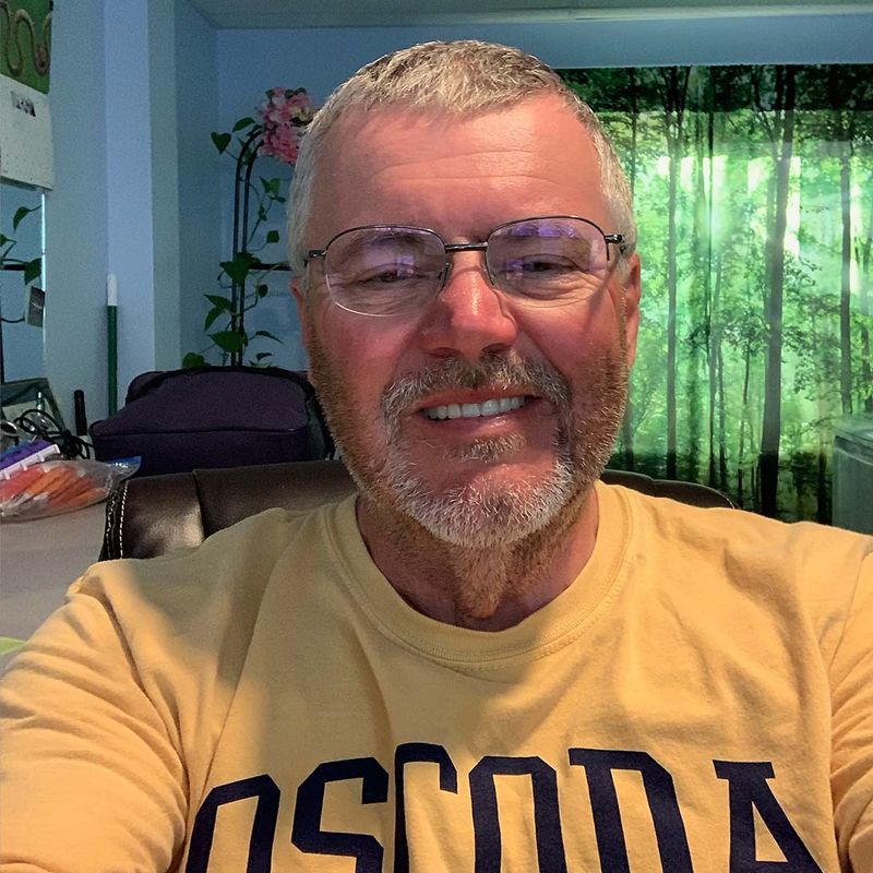 65afdfa9c7680b4c75c5fcc2_Doug Berrill square-p-800